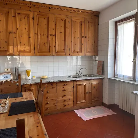 Ampio Con Vista “casa Magro” Apartamento Tirano